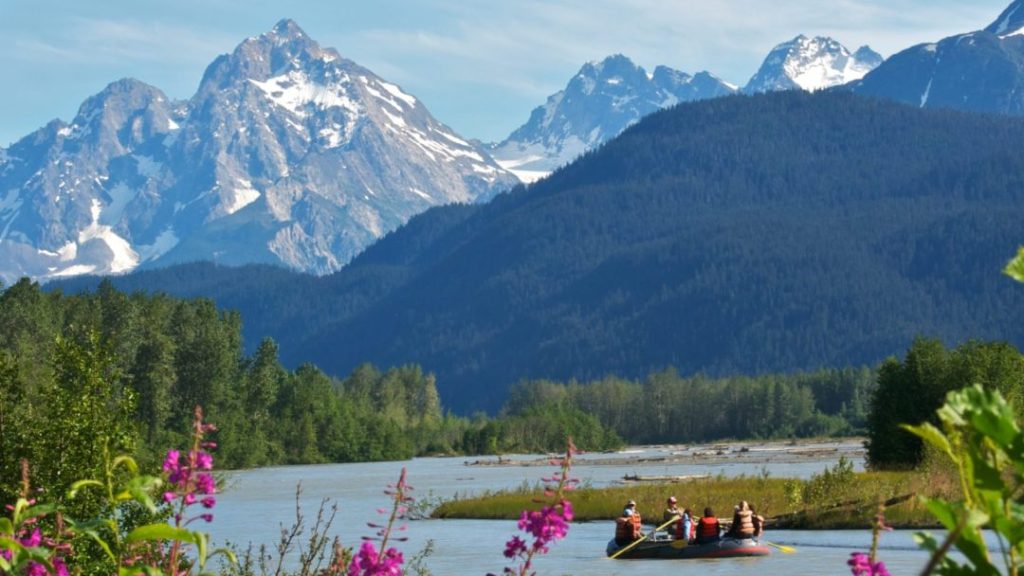 Rafting in Alaska